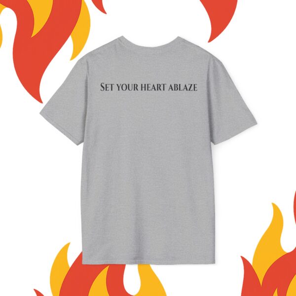 Kyōjurō Rengoku, Unisex Fire-Themed T-Shirt, Set Your Heart Ablaze Tee, Passionate Gift for Anime Fans, Motivational Casual Wear - Afbeelding 7